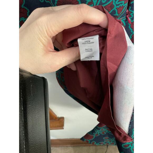 J. Crew Short-Sleeve Floral Sheath Dress Size 6 Small Thick Material Knee Length - Picture 9 of 9